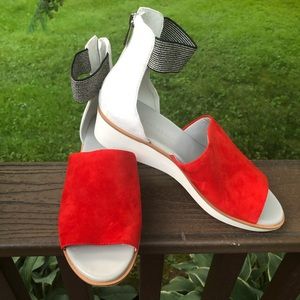 LOGO | Leather Ankle Strap Sandal ❤️